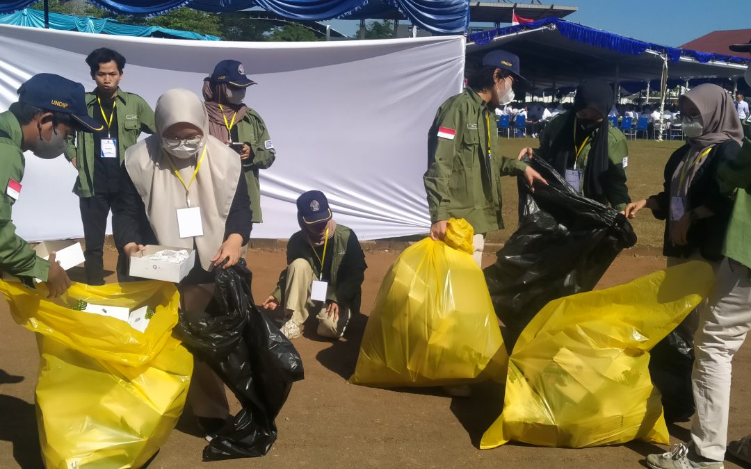 KEGIATAN PEMILAHAN SAMPAH GREENDIPS – PMB UNIVERSITAS DIPONEGORO